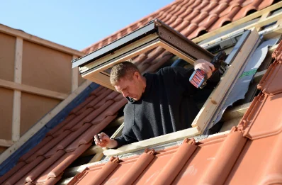 Pose de fenêtres de toit Velux à Gomené